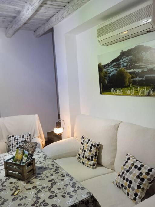 Vivienda Rural Sentirte 2 Centro De Aracena Lägenhet Exteriör bild